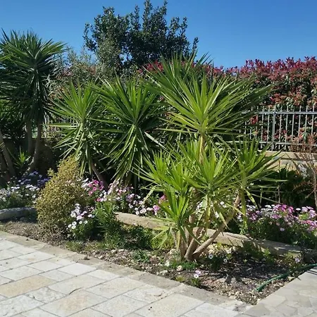 Incantevole Villetta Con Giardino Vakantiehuis Otranto